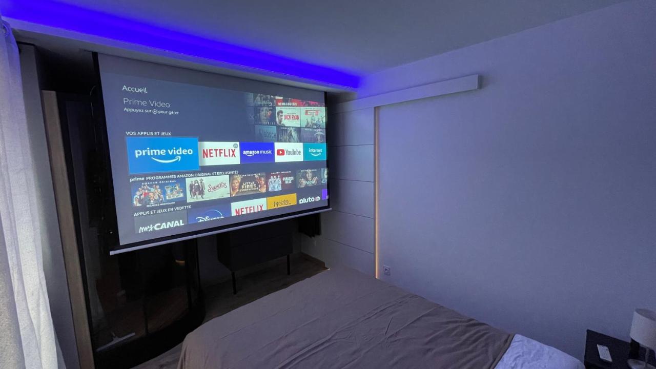 Bienvenue Chez Vous "Appartement Classe 2 Etoiles En Rdc Avec Espace Exterieur Et Parking" Дол Екстериор снимка